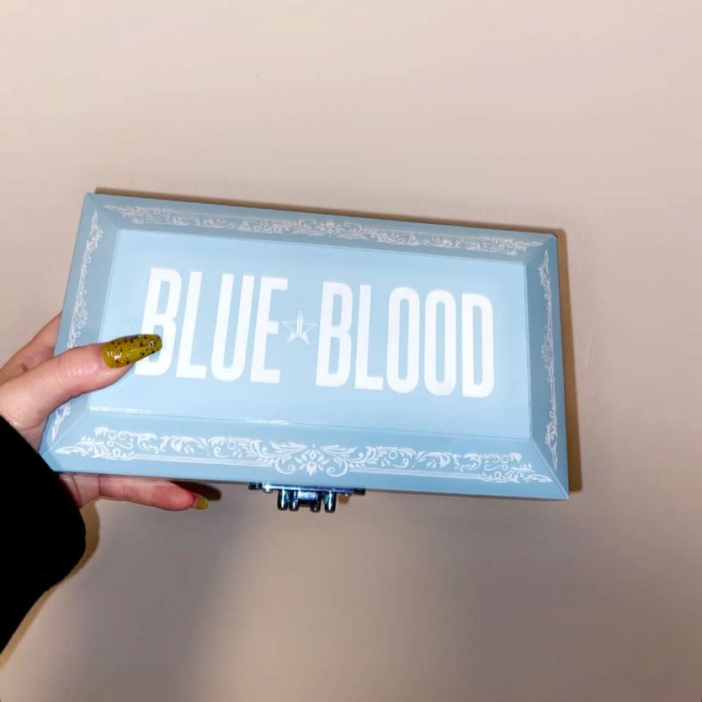 blue blood palette